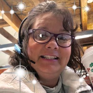 Meet your Posher, Kandi